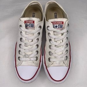 Converse | White Sneakers